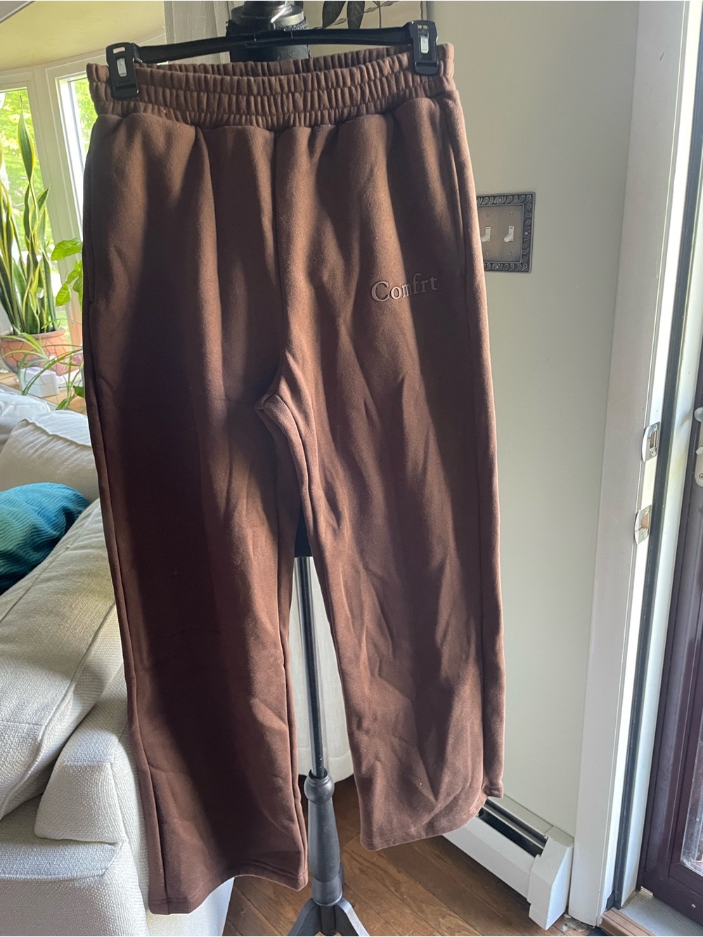 Confrt Brown Relaxed-Fit Fleece Joggers. Unisex